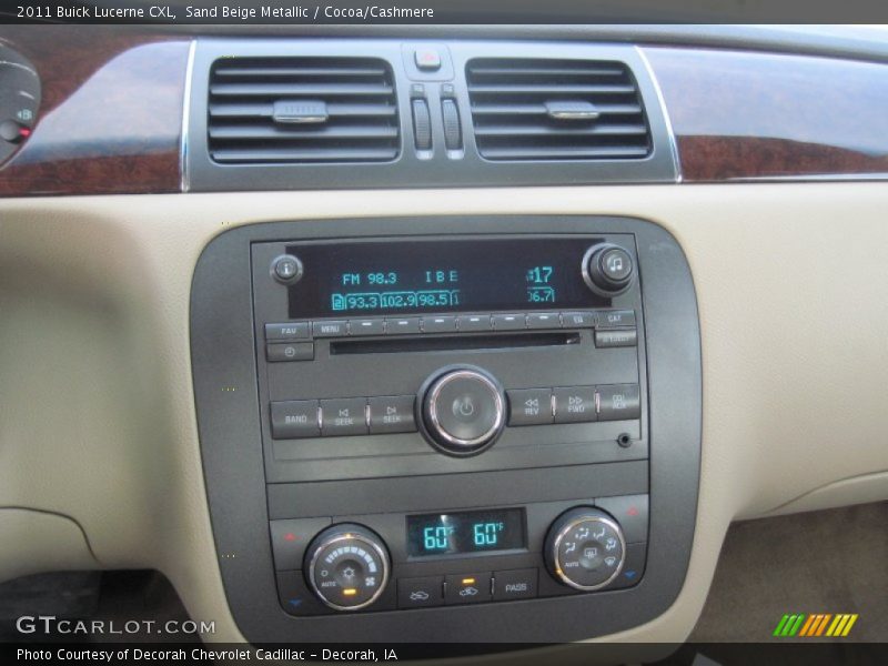 Sand Beige Metallic / Cocoa/Cashmere 2011 Buick Lucerne CXL