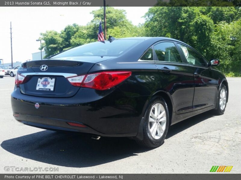 Midnight Black / Gray 2013 Hyundai Sonata GLS