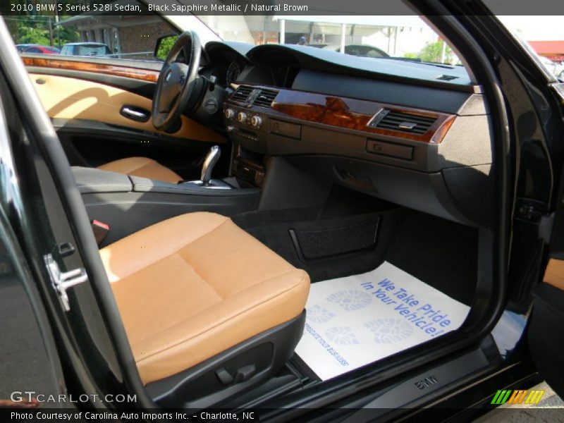 Black Sapphire Metallic / Natural Brown 2010 BMW 5 Series 528i Sedan