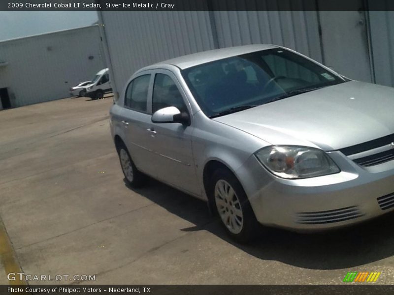 Silver Ice Metallic / Gray 2009 Chevrolet Cobalt LT Sedan