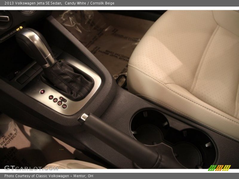 Candy White / Cornsilk Beige 2013 Volkswagen Jetta SE Sedan