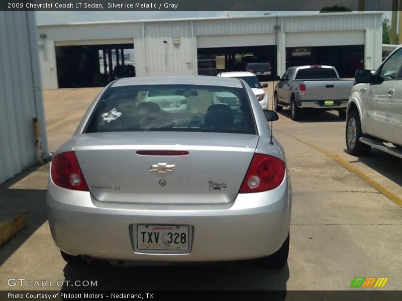 Silver Ice Metallic / Gray 2009 Chevrolet Cobalt LT Sedan