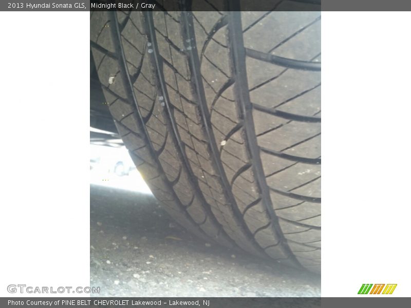 Midnight Black / Gray 2013 Hyundai Sonata GLS
