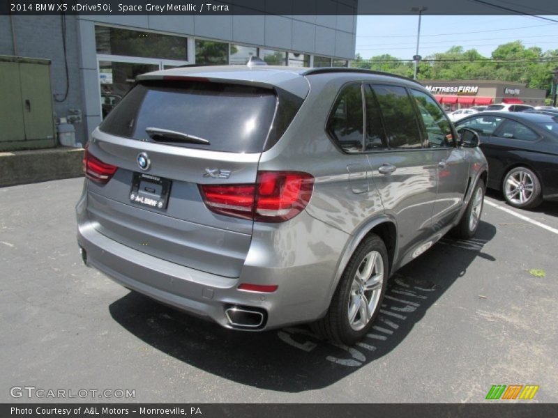 Space Grey Metallic / Terra 2014 BMW X5 xDrive50i