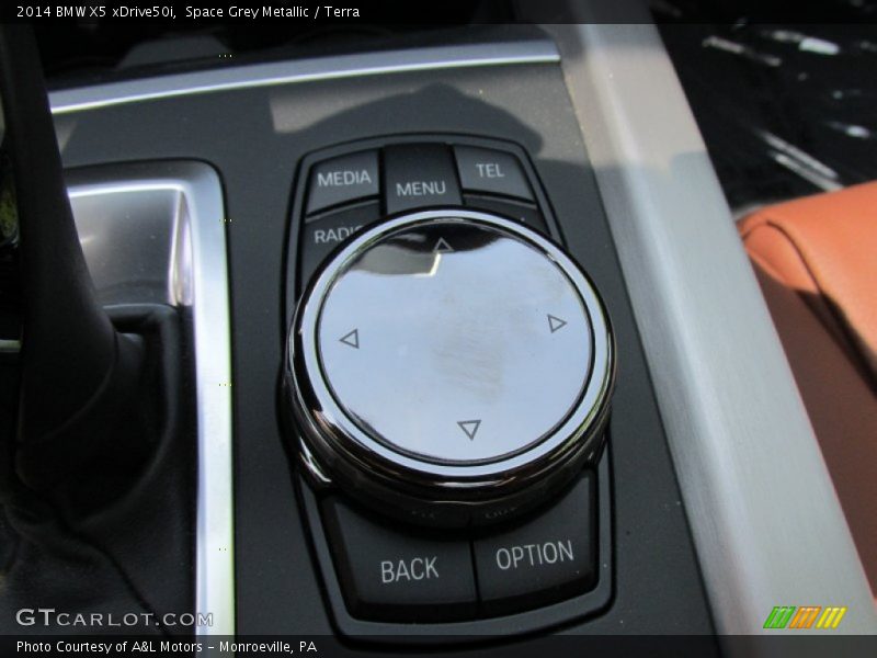 Space Grey Metallic / Terra 2014 BMW X5 xDrive50i