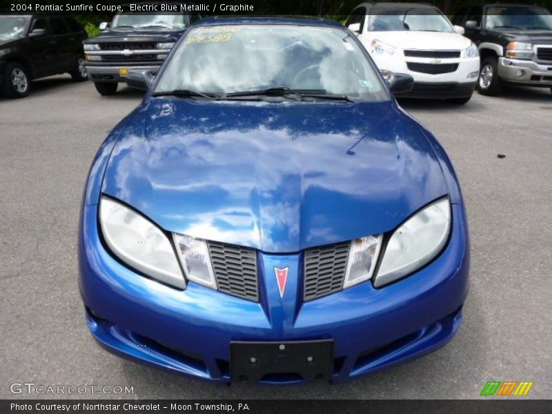 Electric Blue Metallic / Graphite 2004 Pontiac Sunfire Coupe