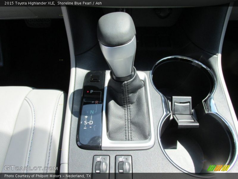 Shoreline Blue Pearl / Ash 2015 Toyota Highlander XLE