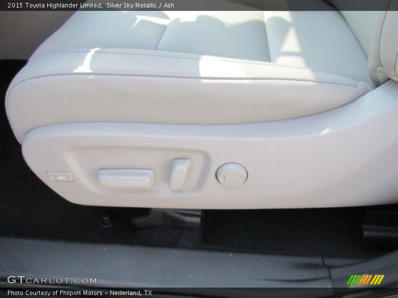 Silver Sky Metallic / Ash 2015 Toyota Highlander Limited