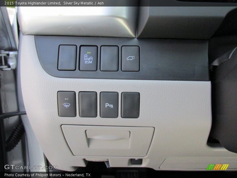 Silver Sky Metallic / Ash 2015 Toyota Highlander Limited