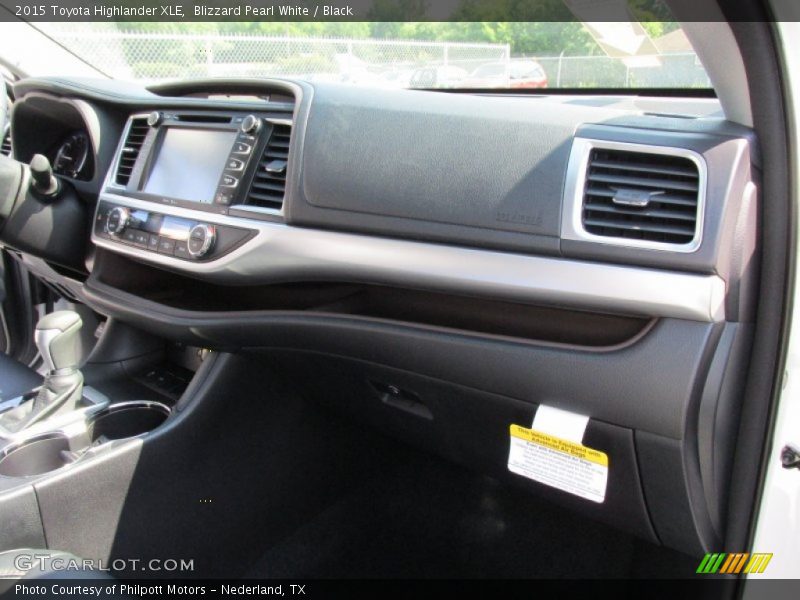 Blizzard Pearl White / Black 2015 Toyota Highlander XLE