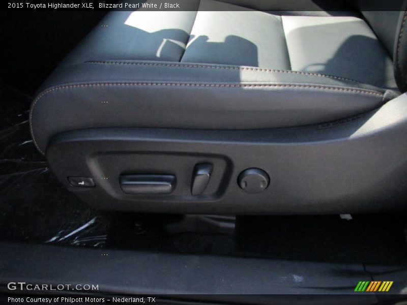 Blizzard Pearl White / Black 2015 Toyota Highlander XLE