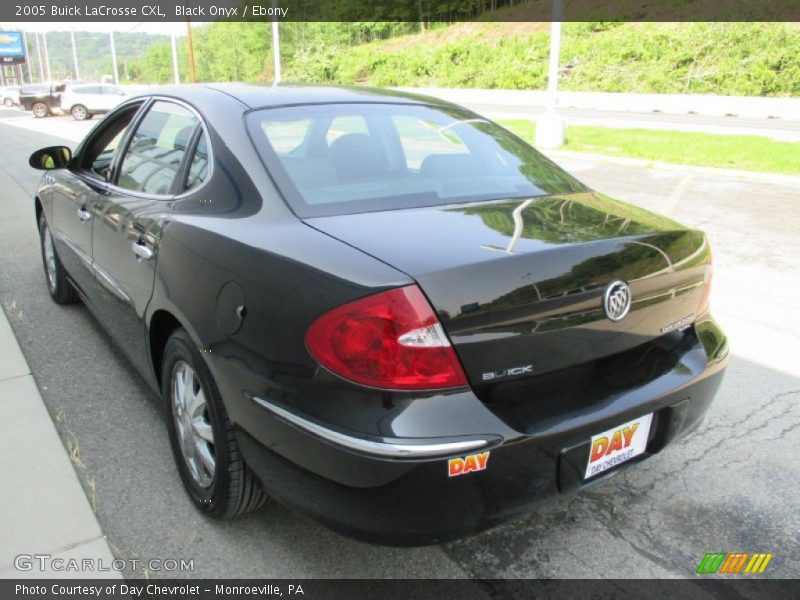 Black Onyx / Ebony 2005 Buick LaCrosse CXL