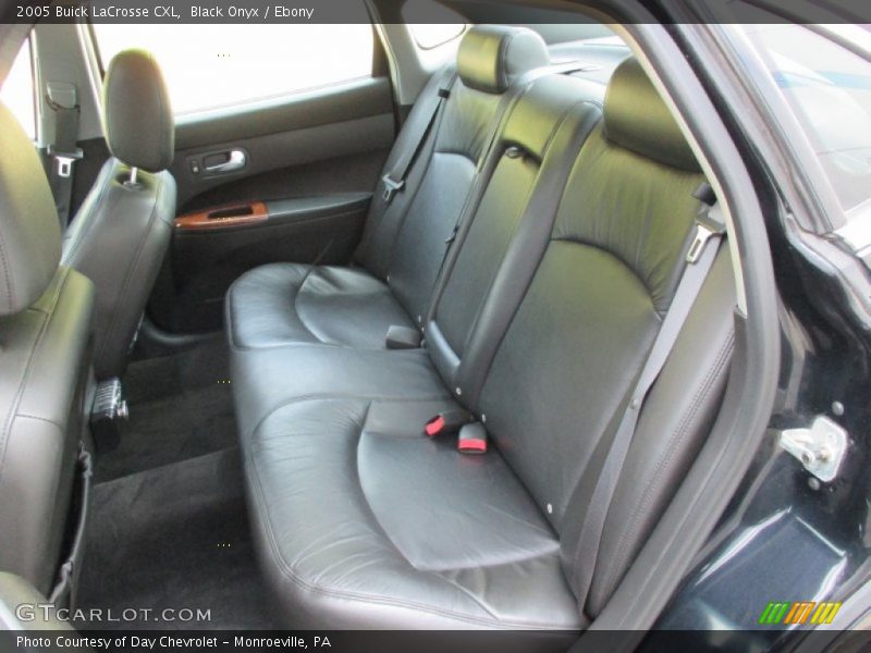 Black Onyx / Ebony 2005 Buick LaCrosse CXL