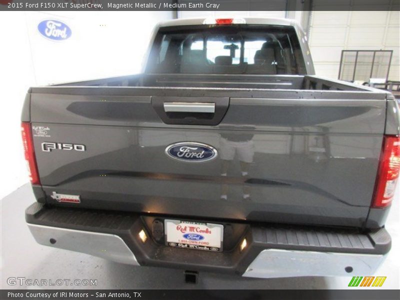 Magnetic Metallic / Medium Earth Gray 2015 Ford F150 XLT SuperCrew