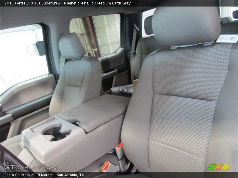 Magnetic Metallic / Medium Earth Gray 2015 Ford F150 XLT SuperCrew