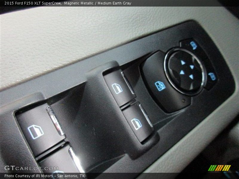 Magnetic Metallic / Medium Earth Gray 2015 Ford F150 XLT SuperCrew