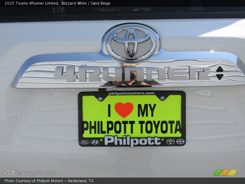 Blizzard White / Sand Beige 2015 Toyota 4Runner Limited