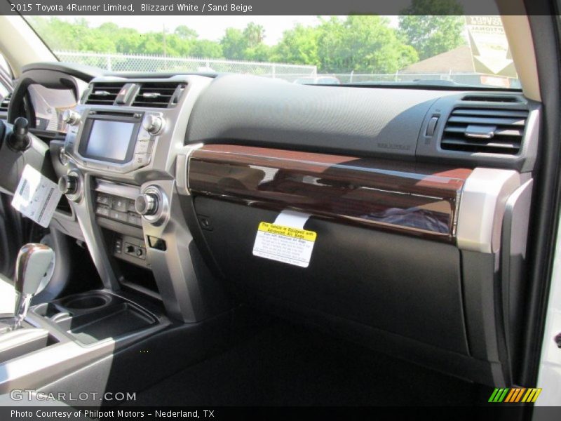 Blizzard White / Sand Beige 2015 Toyota 4Runner Limited