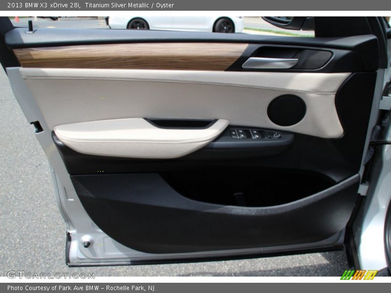 Titanium Silver Metallic / Oyster 2013 BMW X3 xDrive 28i