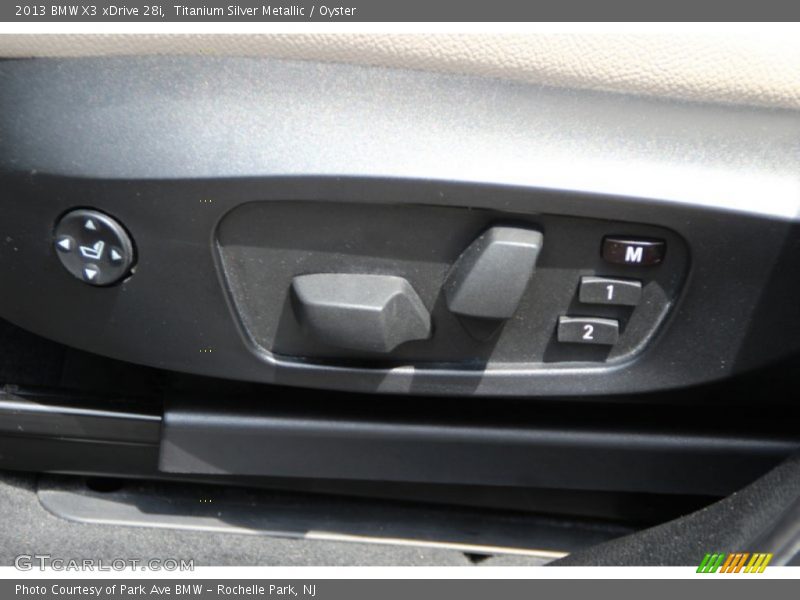 Titanium Silver Metallic / Oyster 2013 BMW X3 xDrive 28i
