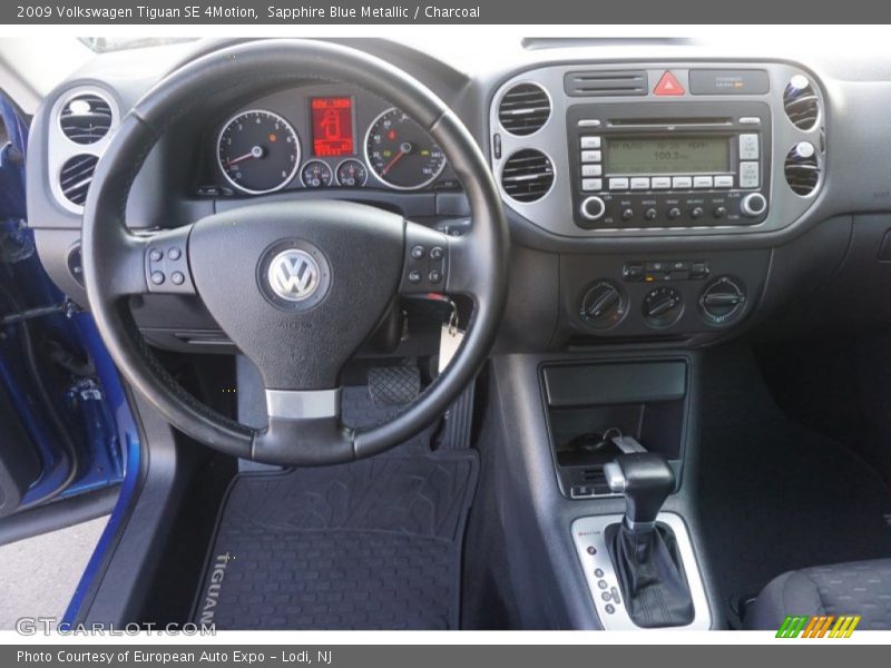 Sapphire Blue Metallic / Charcoal 2009 Volkswagen Tiguan SE 4Motion