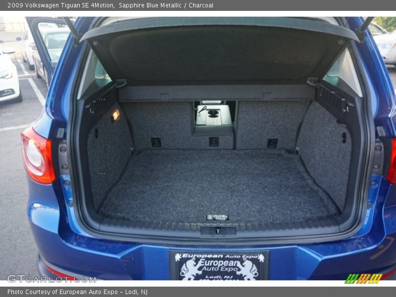 Sapphire Blue Metallic / Charcoal 2009 Volkswagen Tiguan SE 4Motion