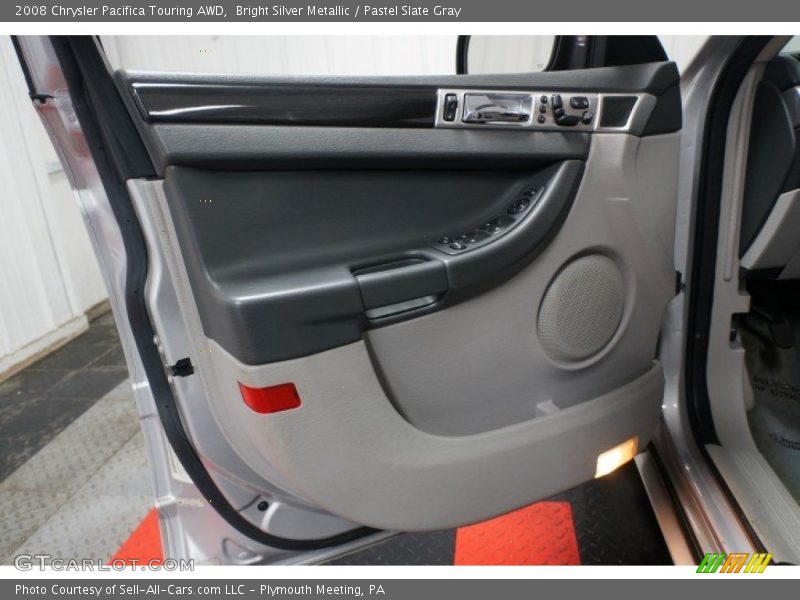 Bright Silver Metallic / Pastel Slate Gray 2008 Chrysler Pacifica Touring AWD