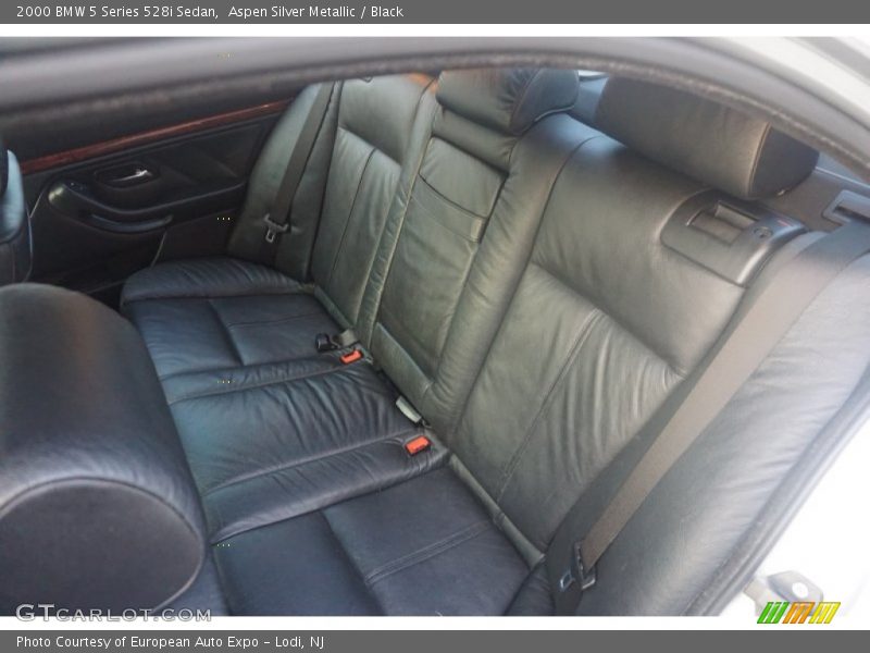 Aspen Silver Metallic / Black 2000 BMW 5 Series 528i Sedan