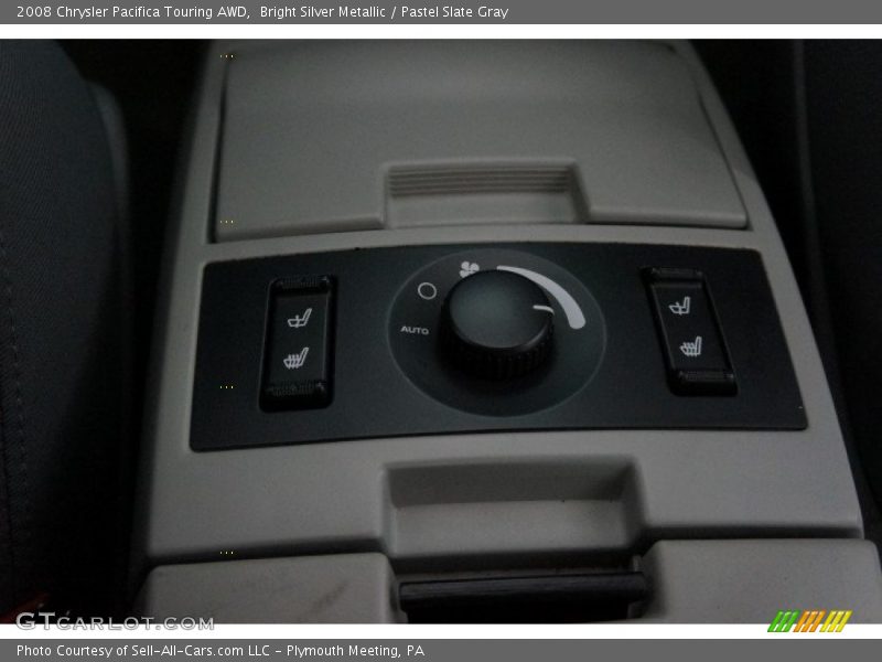 Bright Silver Metallic / Pastel Slate Gray 2008 Chrysler Pacifica Touring AWD