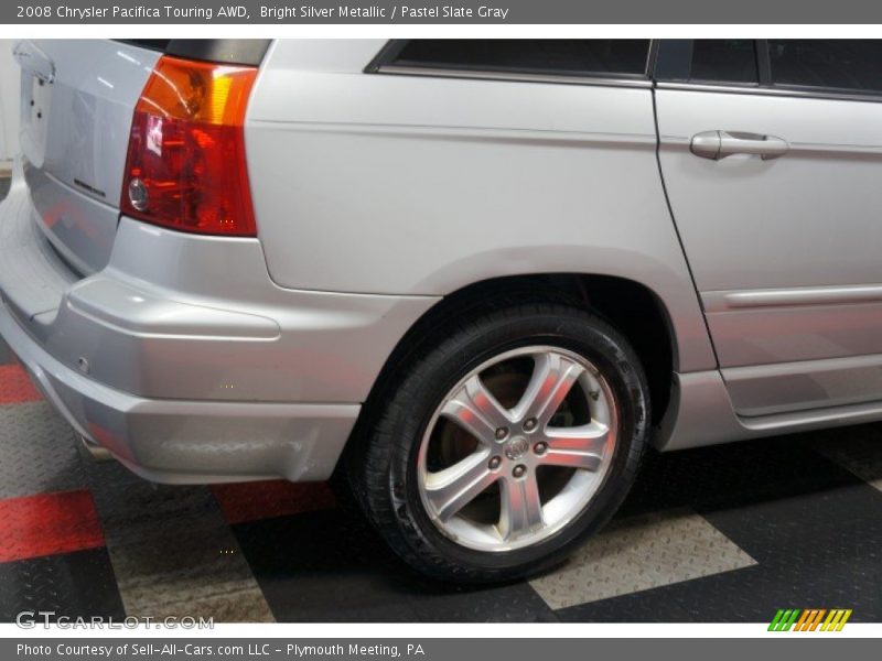 Bright Silver Metallic / Pastel Slate Gray 2008 Chrysler Pacifica Touring AWD