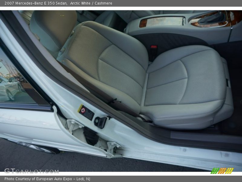 Arctic White / Cashmere 2007 Mercedes-Benz E 350 Sedan