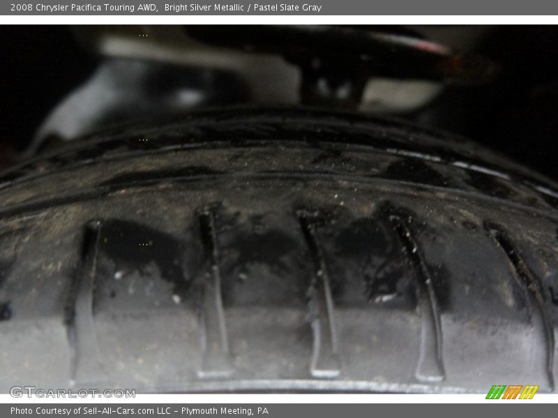 Bright Silver Metallic / Pastel Slate Gray 2008 Chrysler Pacifica Touring AWD