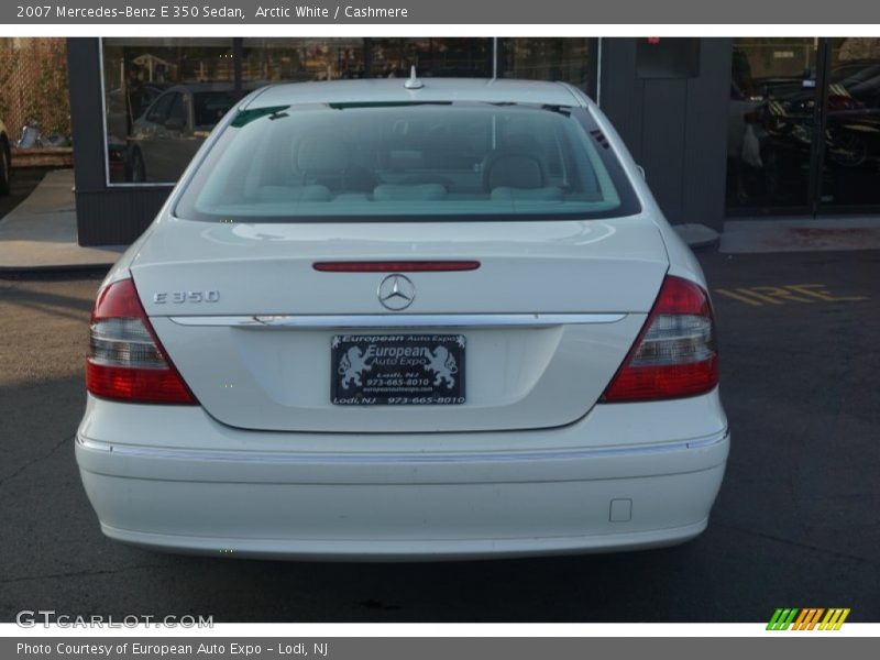 Arctic White / Cashmere 2007 Mercedes-Benz E 350 Sedan