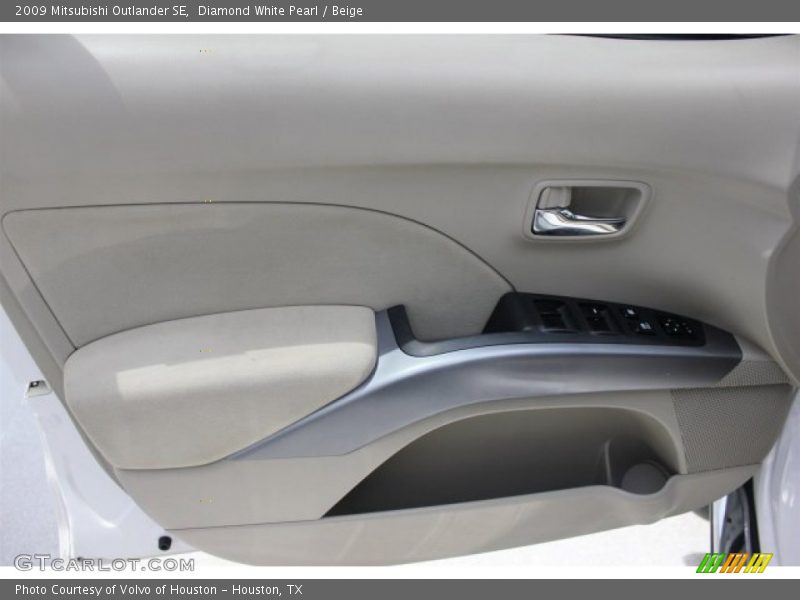 Diamond White Pearl / Beige 2009 Mitsubishi Outlander SE