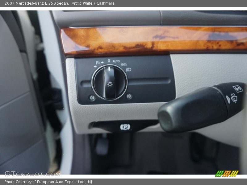 Arctic White / Cashmere 2007 Mercedes-Benz E 350 Sedan