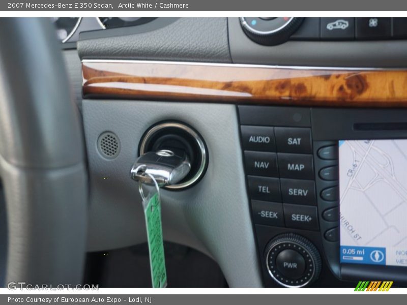 Arctic White / Cashmere 2007 Mercedes-Benz E 350 Sedan
