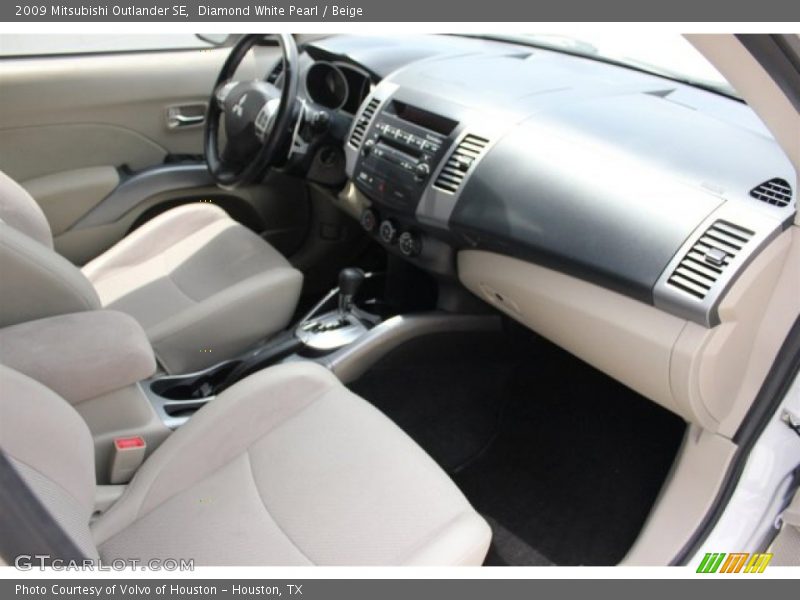 Diamond White Pearl / Beige 2009 Mitsubishi Outlander SE