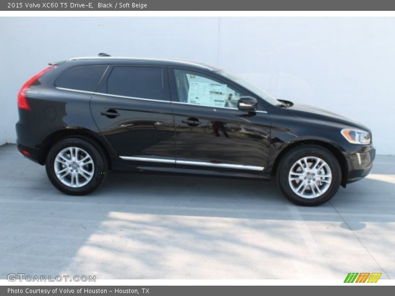 Black / Soft Beige 2015 Volvo XC60 T5 Drive-E