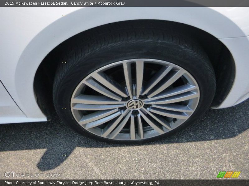 Candy White / Moonrock Gray 2015 Volkswagen Passat SE Sedan