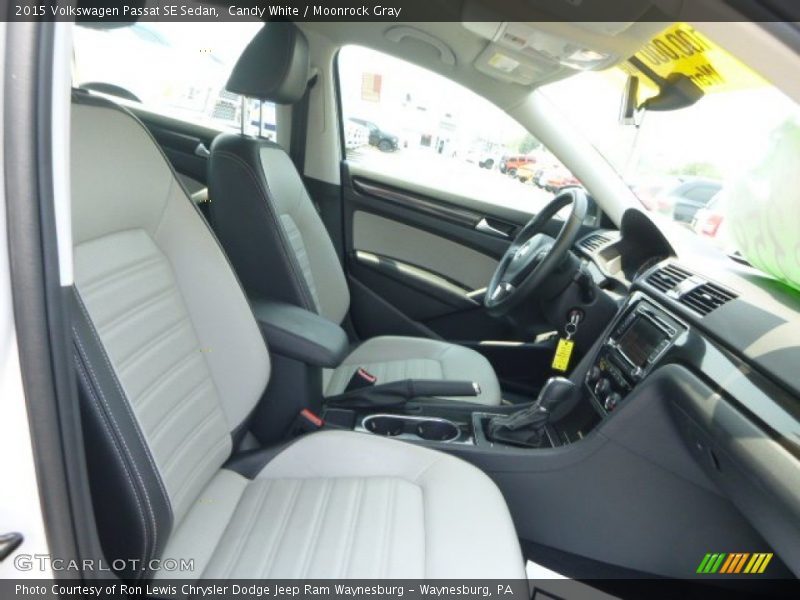Candy White / Moonrock Gray 2015 Volkswagen Passat SE Sedan