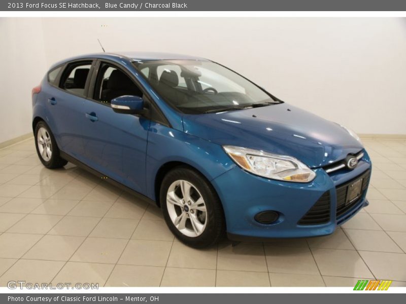 Blue Candy / Charcoal Black 2013 Ford Focus SE Hatchback