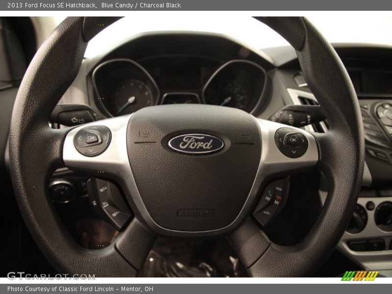 Blue Candy / Charcoal Black 2013 Ford Focus SE Hatchback