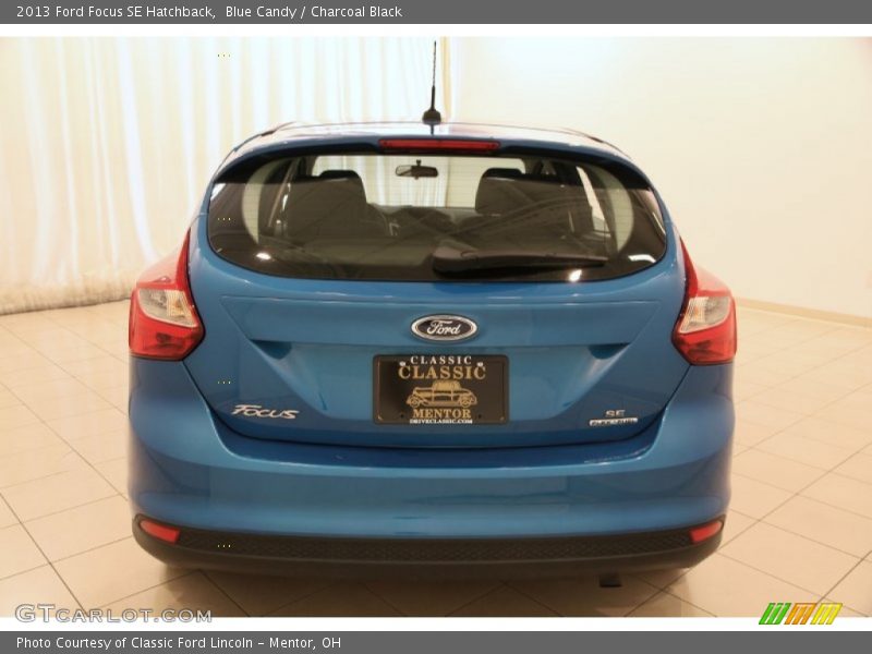 Blue Candy / Charcoal Black 2013 Ford Focus SE Hatchback
