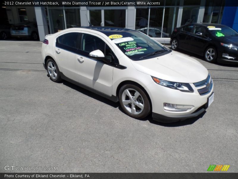 White Diamond Tricoat / Jet Black/Ceramic White Accents 2012 Chevrolet Volt Hatchback