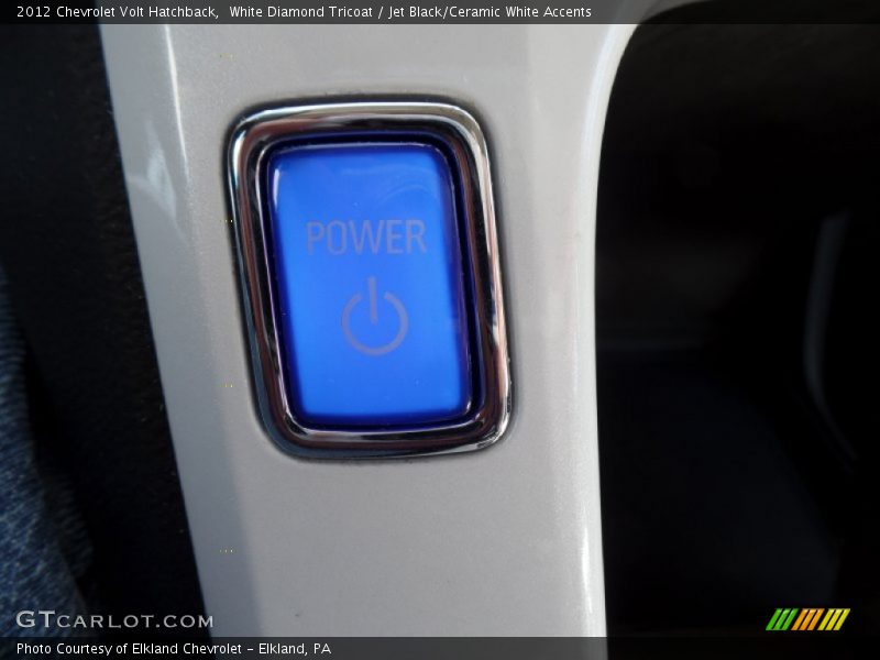 White Diamond Tricoat / Jet Black/Ceramic White Accents 2012 Chevrolet Volt Hatchback