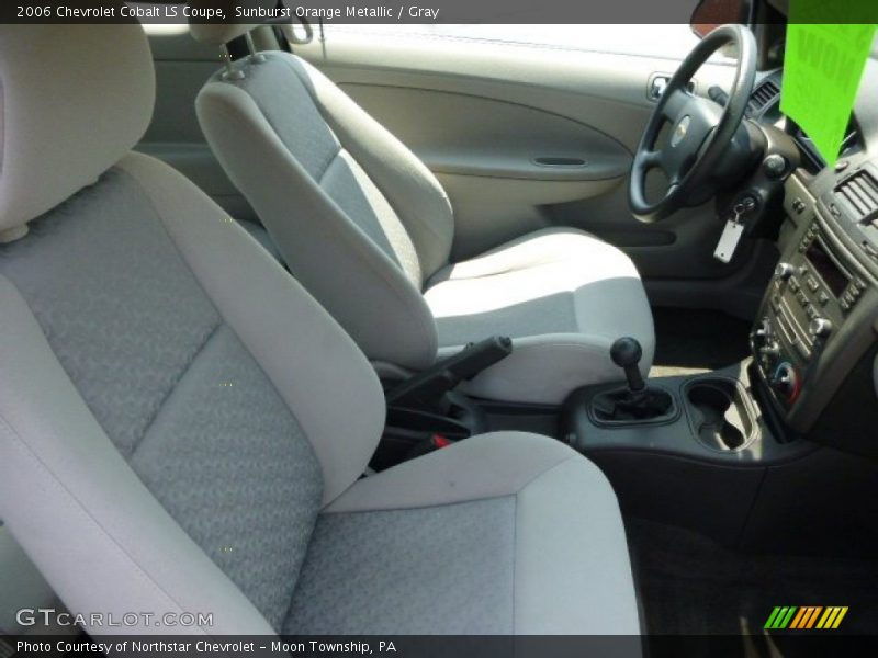 Sunburst Orange Metallic / Gray 2006 Chevrolet Cobalt LS Coupe