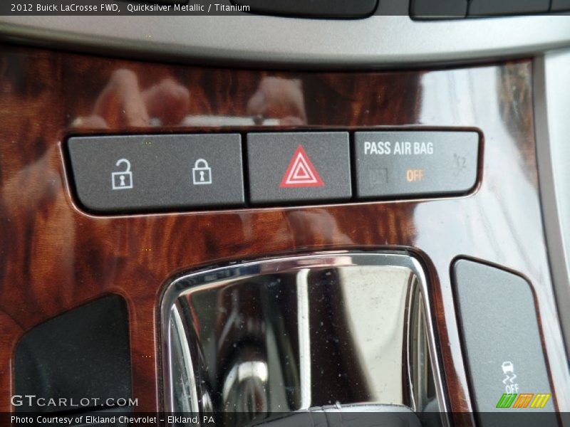 Quicksilver Metallic / Titanium 2012 Buick LaCrosse FWD