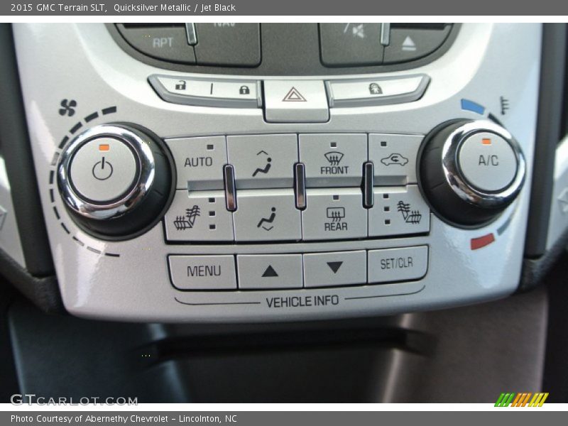 Quicksilver Metallic / Jet Black 2015 GMC Terrain SLT