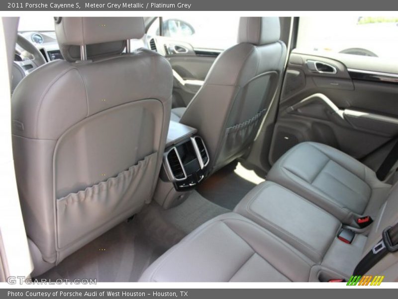Meteor Grey Metallic / Platinum Grey 2011 Porsche Cayenne S