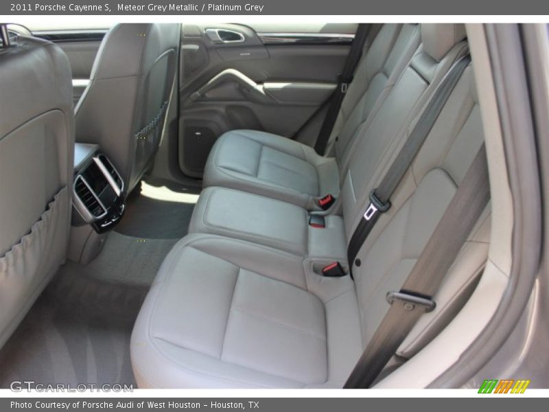 Meteor Grey Metallic / Platinum Grey 2011 Porsche Cayenne S